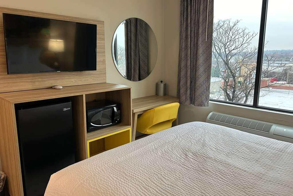 Days Inn By Wyndham Staten Island Нью-Йорк Номер фото